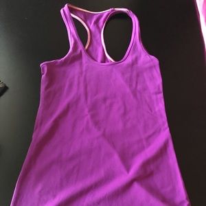 Lululemon tank